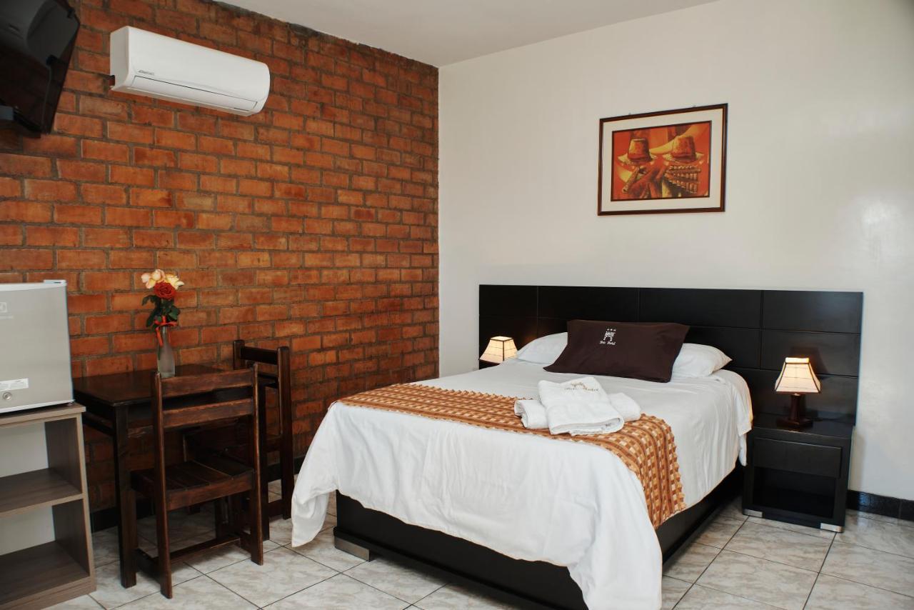 Bris Hotel Gobernadora ภายนอก รูปภาพ
