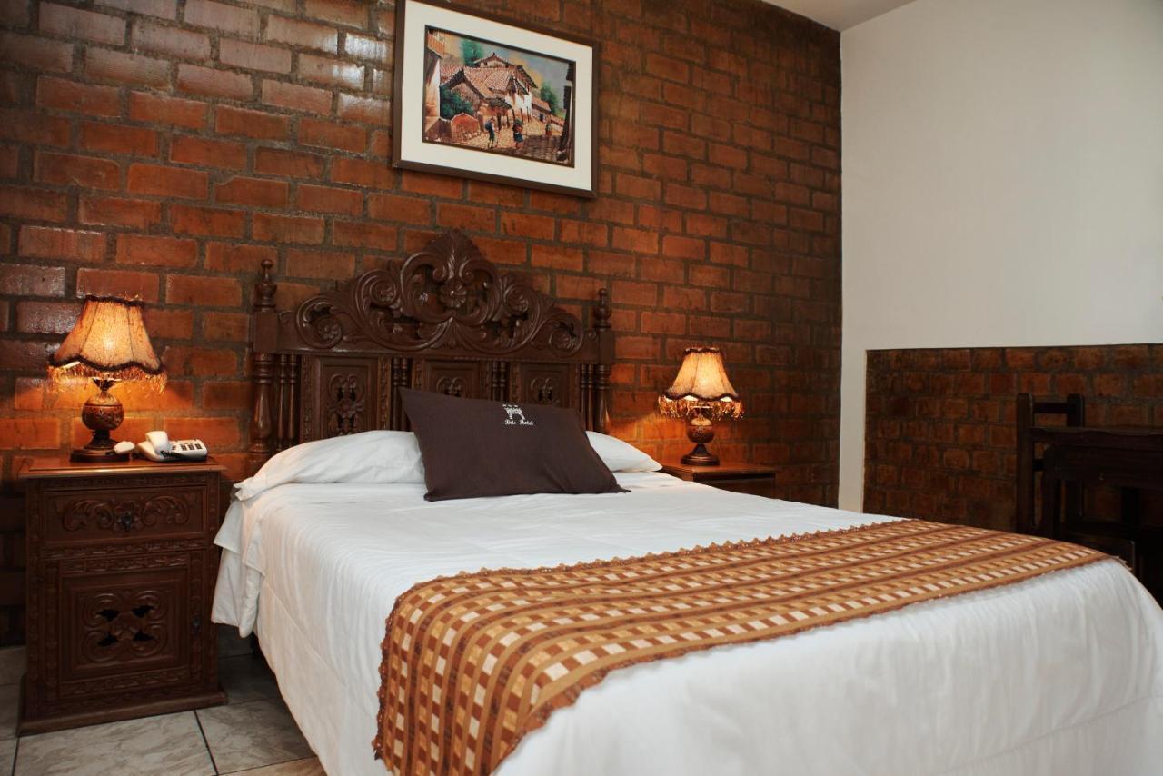 Bris Hotel Gobernadora ภายนอก รูปภาพ